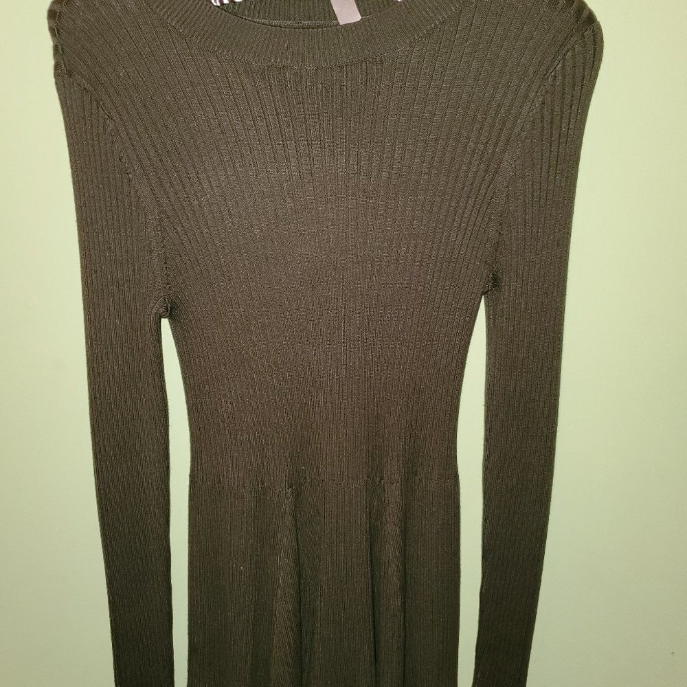 Ladies sweater